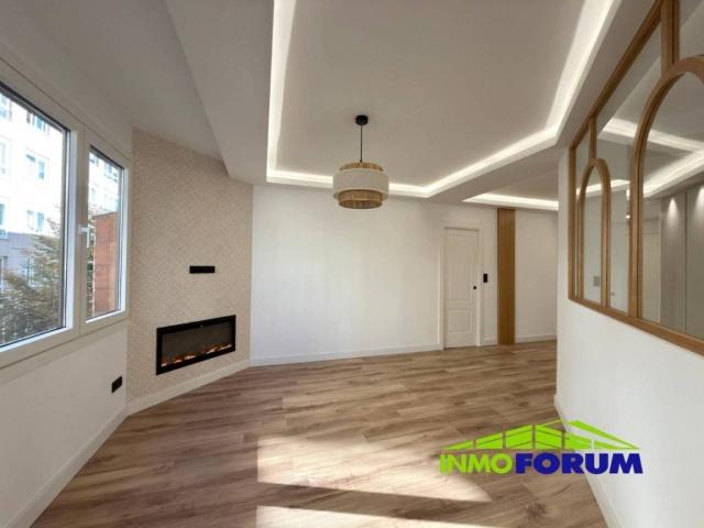 Piso en Venta en A Coruña