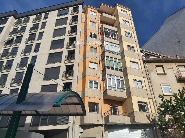 Piso en Venta en A Carballeira