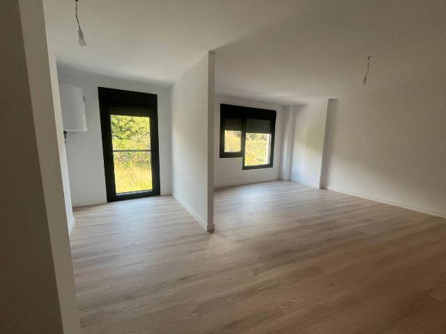 Piso en Venta en A Guarda