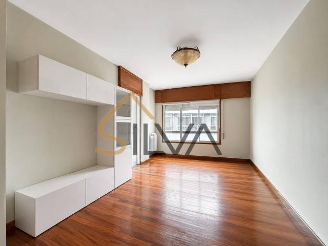 Piso en Venta en A Milagrosa