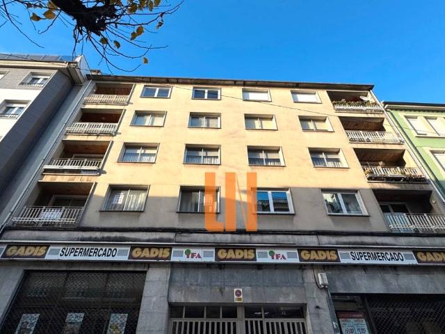 Piso en Venta en A Milagrosa
