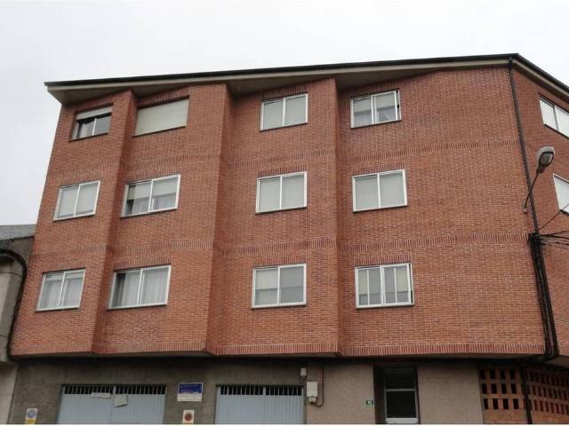 Piso en Venta en A Rúa