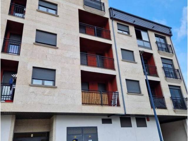 Piso en Venta en A Rúa