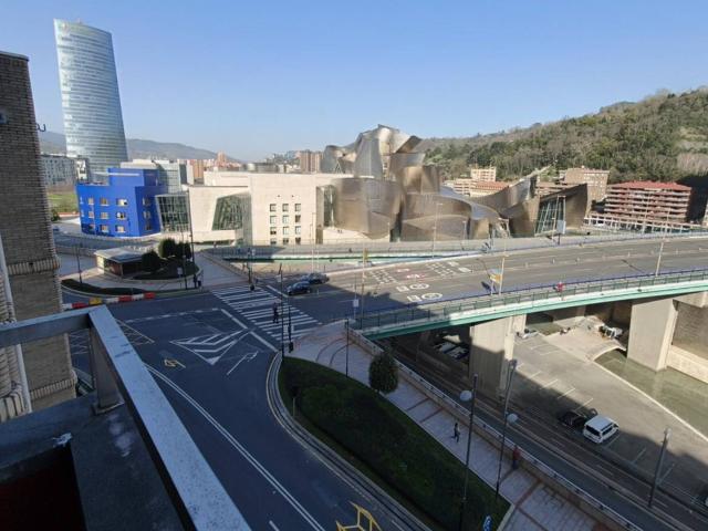 Piso en venta en Abando Ensanche