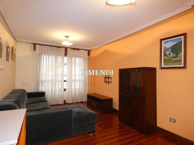 Piso en venta en Abadiño. Todo lo que buscas en Abadiño! 2 hab 2 baños, balcón, garaje y camarote muy amplio. Pisos.
