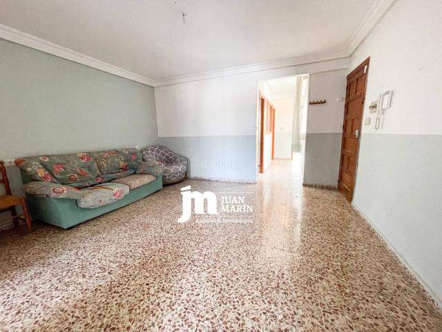 Piso en venta en Abarán. ¡Amplia vivienda totalmente exterior con magníficas vistas!. Pisos.