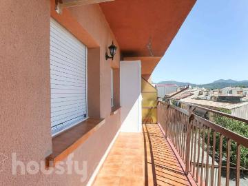 Piso en Venta en Abrera