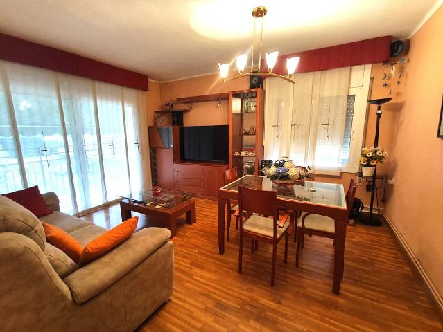 Piso en Venta en Abrera