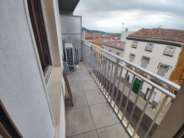Piso en venta en Ador. PISO DE 4 HABITACIONES EN ADOR. Pisos.