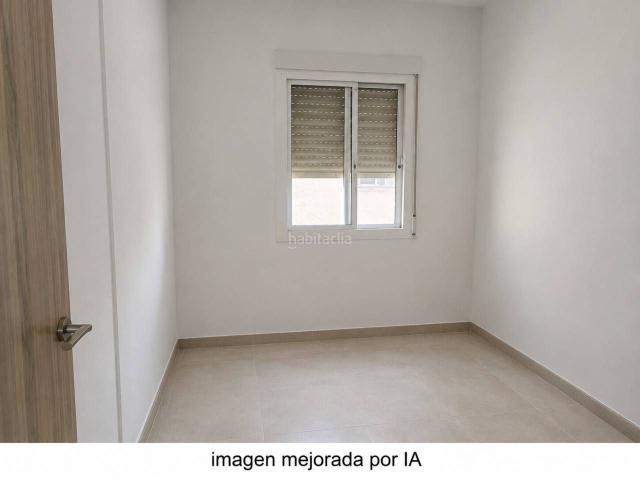 Piso en venta en Ador. Piso en el centro de Ador para terminar y personalizar a tu gusto. Pisos.