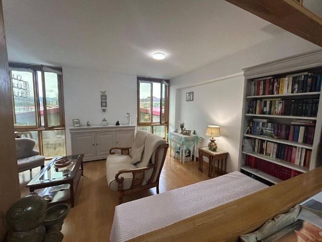 Piso en Venta en Adurtza