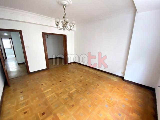 Piso en Venta en Agra del Orzán Ventorrillo