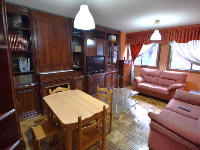 Piso en Venta en Agra del Orzán Ventorrillo