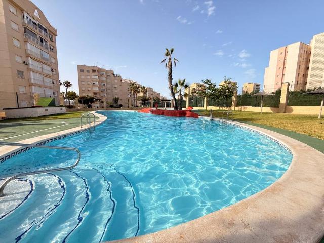 Piso en Venta en Agua Amarga Urbanova