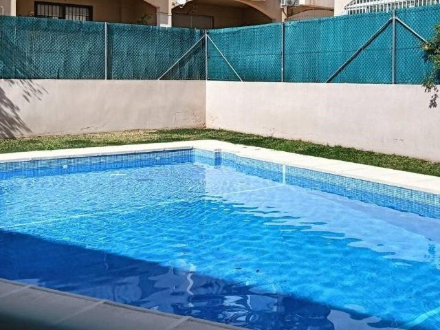 Piso en Venta en Aguadulce Sur