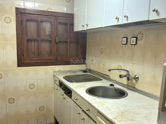 Piso en venta en Aguilar de Campoo. LOCAL CON GARAJE Y JARDÍN EN AGUILAR DE CAMPOO. Pisos Aguilar de.