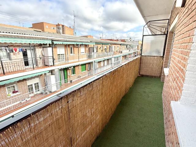 Piso en venta en Alcobendas, Centro. Piso reformado y alquilado por 2.340 mes: inversión con rentabilidad inmediata. Pisos.