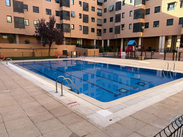 Piso en venta en Alcobendas, Norte. EXCLUSIVA VIVIENDA DE 3 DORMITORIOS CON GARAJE, TRASTERO Y PISCINA EN VALDELASFUENTES ALCOBENDAS. Pisos.