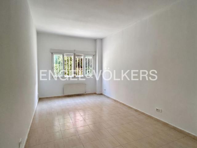 Piso en venta en Alcobendas, Norte. Maravilloso piso en Valdelasfuentes. Pisos.