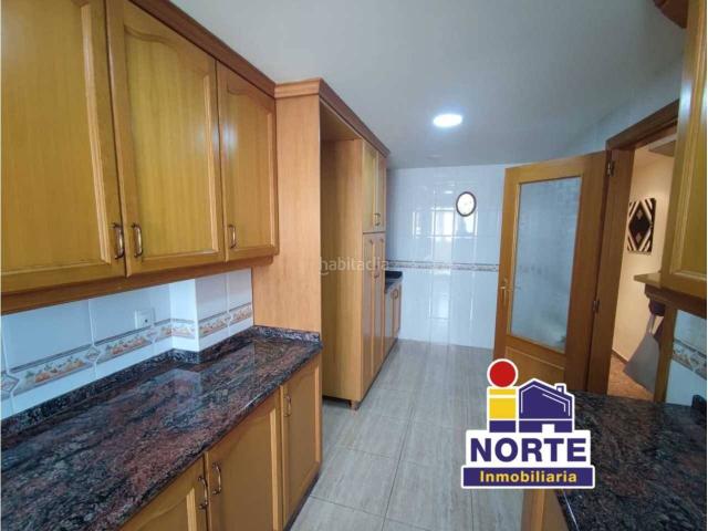 Piso en venta en Alcoi, Zona Nord. Venta de piso de 4 habitaciones con garaje y trastero en Zona Norte, Alcoi Alcoy. Pisos.