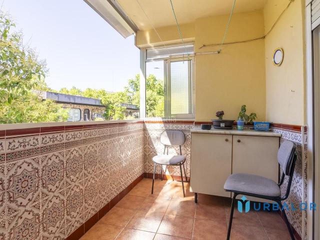 Piso en venta en Alcorcón, Parque Mayor. Piso 3 dorm, 1 baño, terraza. Ascensor. Pisos.