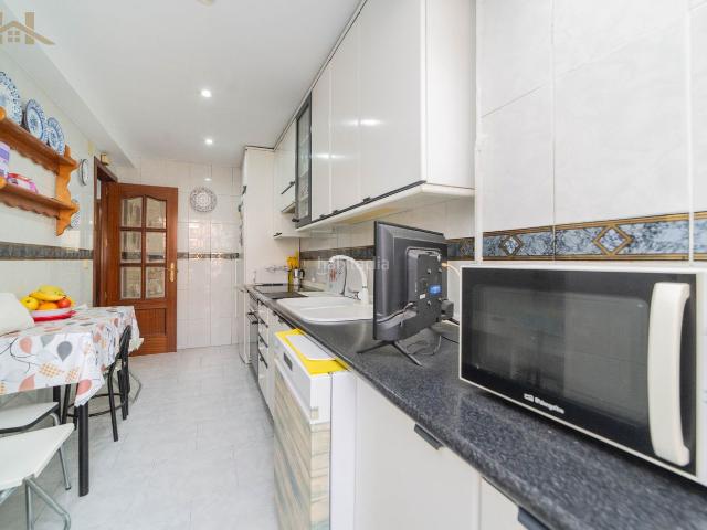 Piso en venta en Alcorcón, Parque Ondarreta Urtinsa. piso en avenida alcalde jose aranda. Pisos.