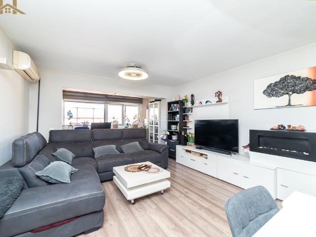 Piso en venta en Alcorcón, Parque Ondarreta Urtinsa. Piso en venta en Calle Japón. Pisos.