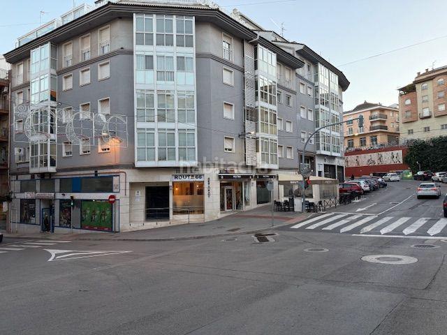 Piso en venta en Alcora l´. EKA INMOBILIARIA comercializa en EXCLUSIVA esta excepcional vivienda en venta en la zona del Ayuntamiento, Alcora. Pisos Alcora.
