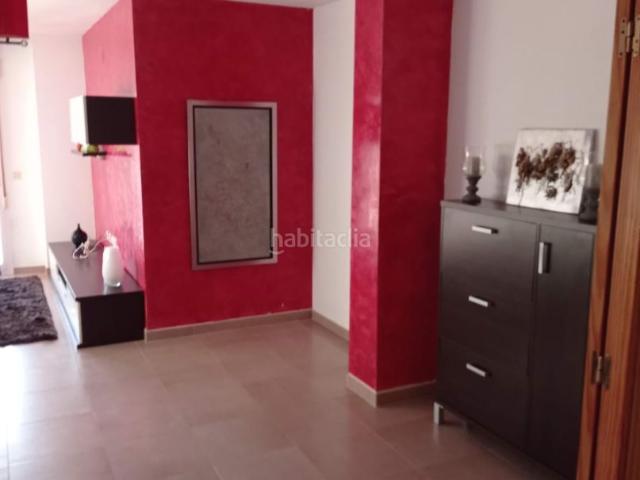 Piso en venta en Alcora l´. Luminoso 3º piso con gran salón, cocina office y parking XL en LAlcora. Pisos Alcora.