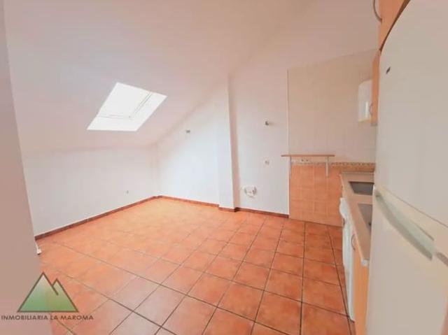 Piso en venta en Alcaucín, Málaga