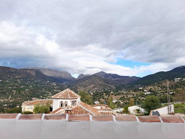 Piso en Venta en Alcaucín