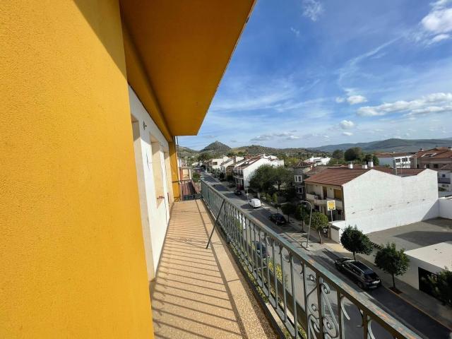 Piso en venta en Alcaudete. Venta de Vivienda en Alcaudete, Jaén. Pisos.