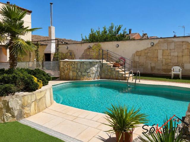Piso en Venta en Alcabón