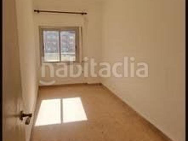 Piso en venta en Alcácer. Se vende piso en Alcassent, Valencia. Pisos.