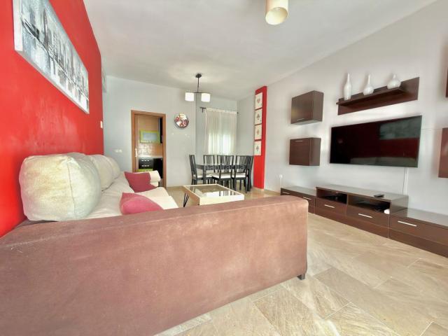 Piso en venta en Alcalá del Río. Piso en venta en Avenida Andalucía, 3 dormitorios. Pisos Alcalá del.