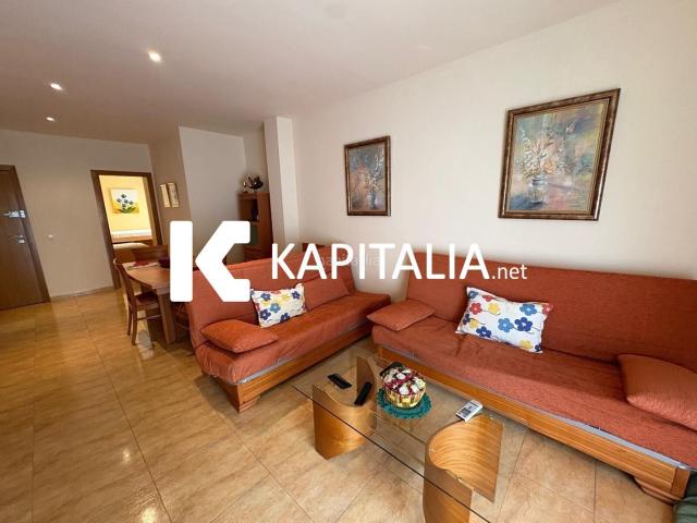 Piso en venta en Alcàntera de Xúquer. BONITO PISO CON GARAJE Y TRASTERO LISTO PARA ENTRAR A VIVIR EN ALCANTARA A TAN SOLO 10 MINUTOS DE XATIVA. Pisos Alcàntera de.