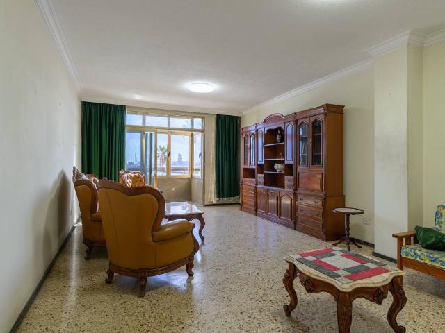 Piso en Venta en Alcaravaneras