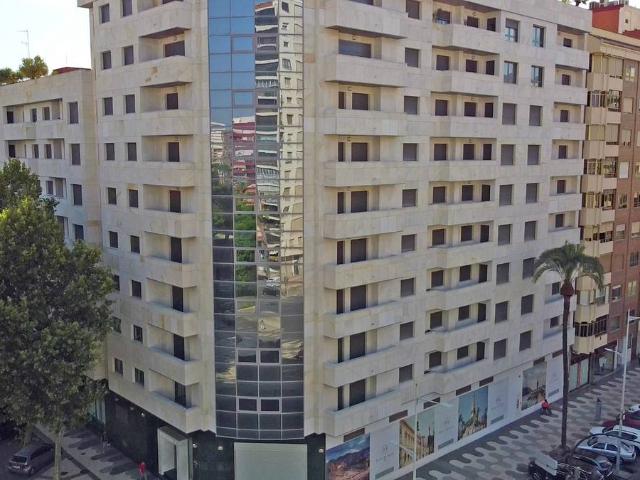 Piso en Venta en Alameda