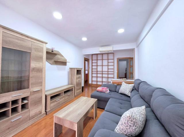 Piso en Venta en Alameda