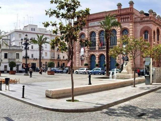 Piso en Venta en Alameda Mentidero Teatro Falla