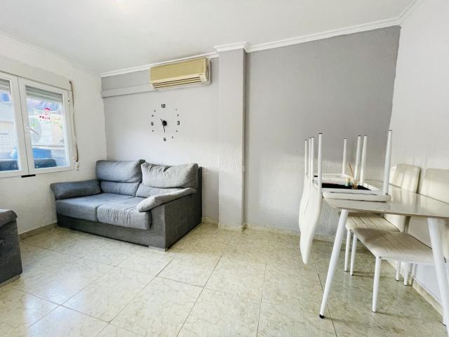 Piso en venta en Alagón. ¡Luz natural, amplitud y tranquilidad en el corazón de Alagón!. Pisos.