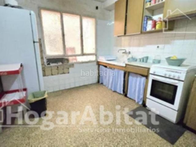 Piso en venta en Alboraya, Alboraya Centro. MUY AMPLIO CON BALCÓN CERCA DEL METRO. Pisos.