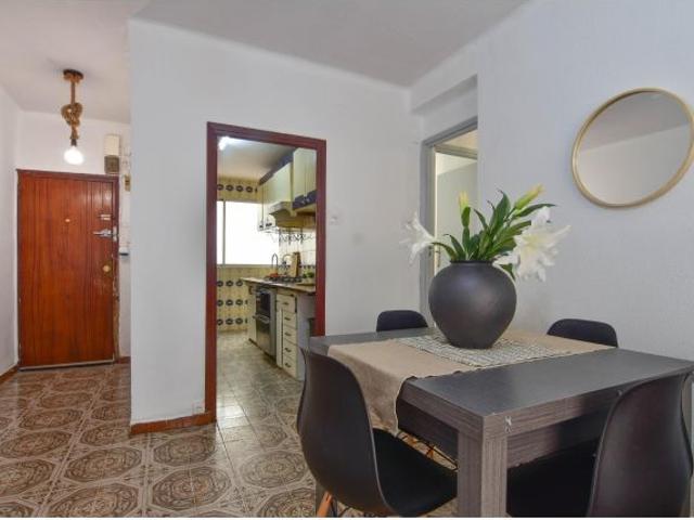 PISO EN VENTA EN ALBORAYA
