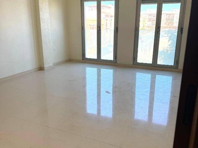 Piso en Venta en Albatera