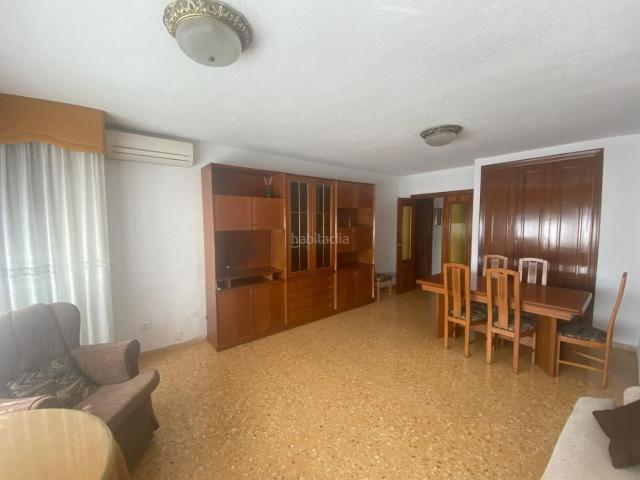 Piso en venta en Albaida. Pisos.