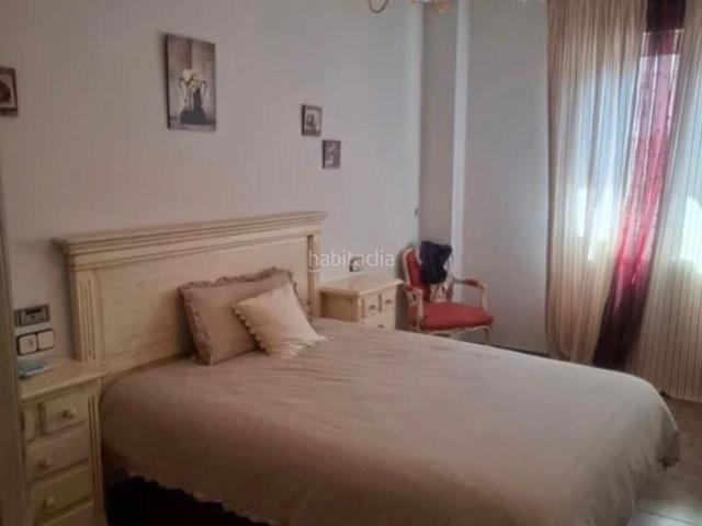 Piso en venta en Alberite. Piso a 10 Km de Logroño. Tres hb, salón, cocina y baño. Con ascensor. Pisos.