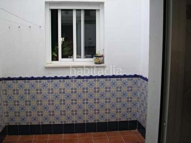 Piso en venta en Algaba La. ¡Inversión con rentabilidad asegurada en La Algaba! Piso en venta en calle Rosa. Pisos Algaba.