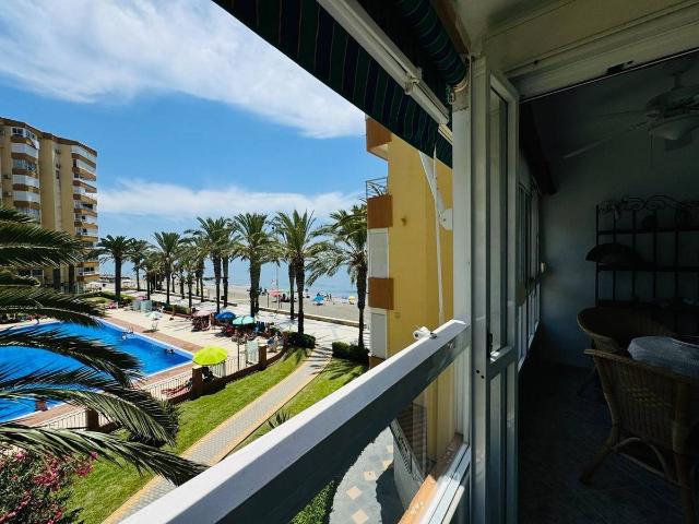 Piso en Venta en Algarrobo Costa