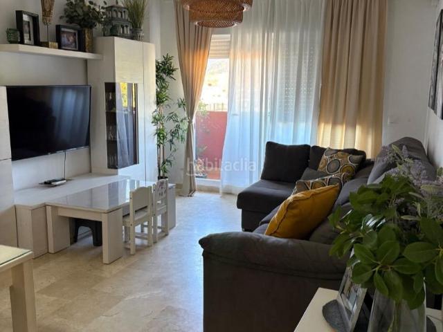 Piso en venta en Algeciras, Bajadilla Fuente Nueva. Piso de 3 dormitorios, 2 baños y garaje. Pisos.