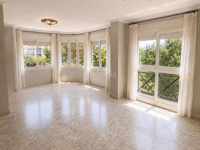 Piso en venta en Algeciras, Casco Antiguo. PISO EN VENTA CALLE ALFONSO XI CON GARAJE Y TRASTERO. Pisos.